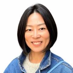 Dr Lily Song