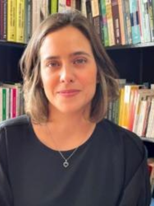 Dr Bruna Angotti