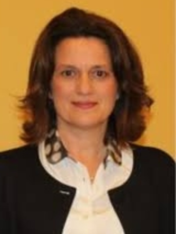 Dr Sylvana Tomaselli