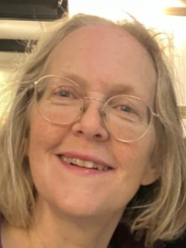 Dr Harriet Sturdy