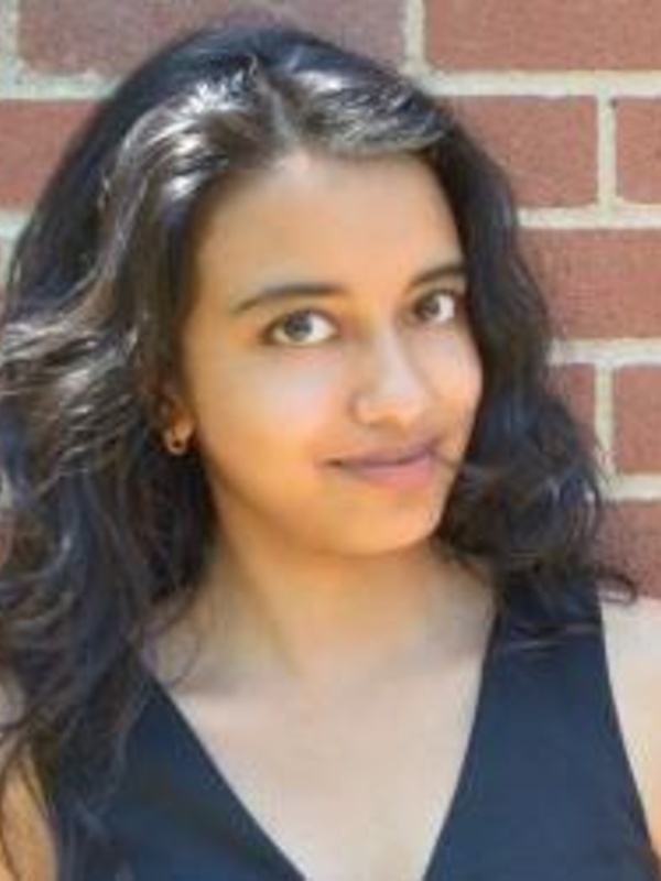  Janani Mohan
